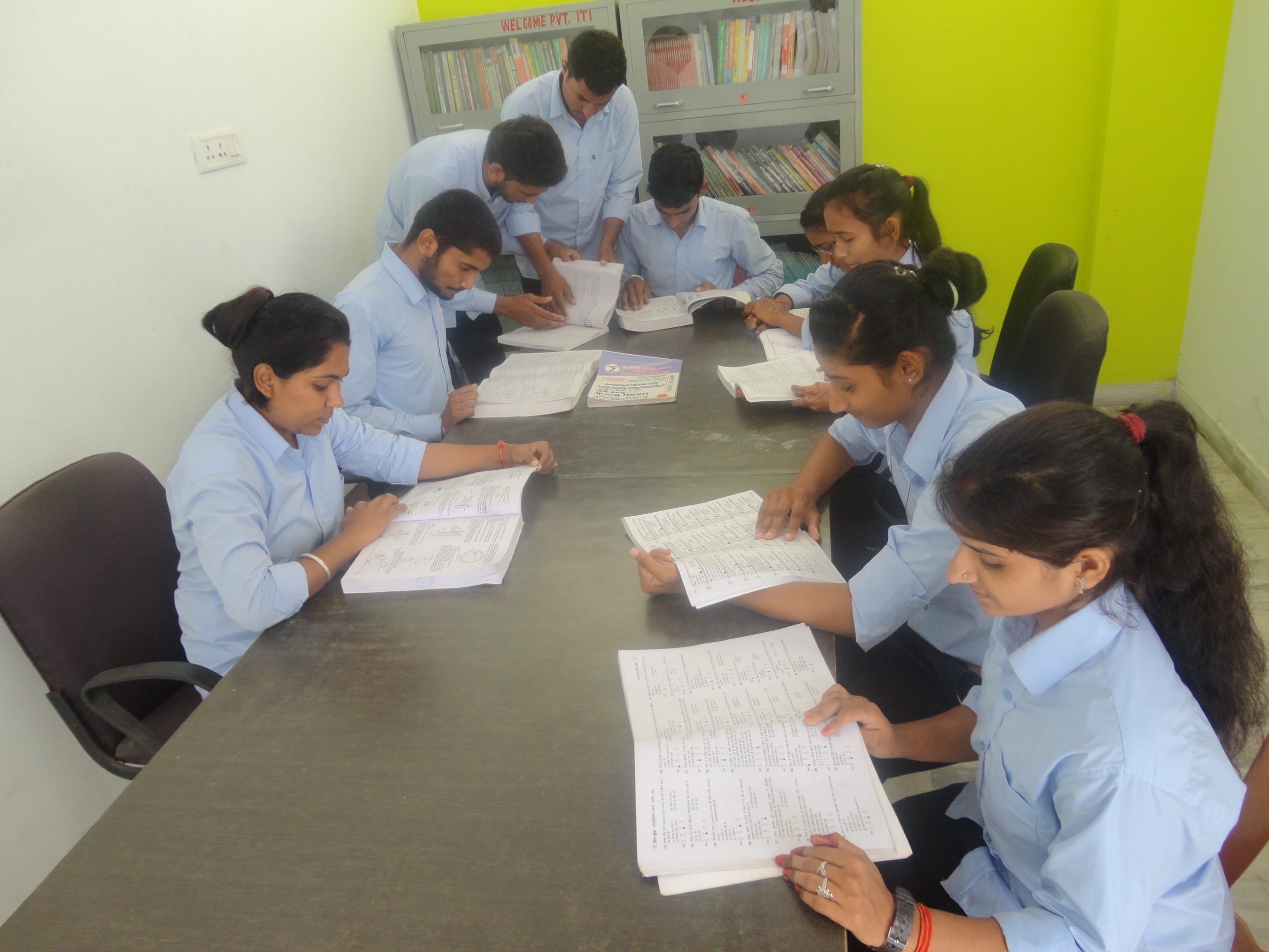 Free library access for ITI students